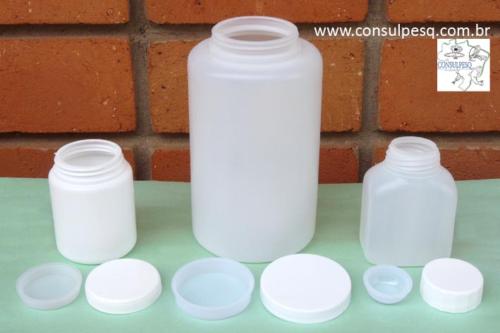 pote plastico aberto